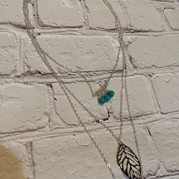 Three Layered Necklace - Picture 2 of 2